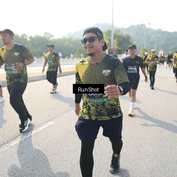 Runner Photo 6934865