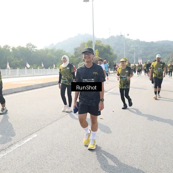 Runner Photo 6934872