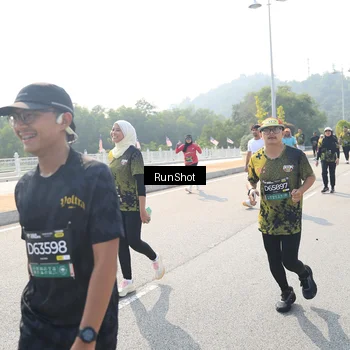 Runner Photo 6934888