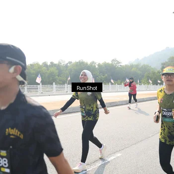 Runner Photo 6934899