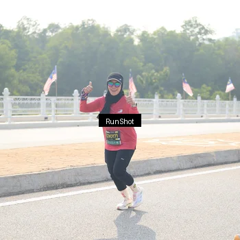 Runner Photo 6934901