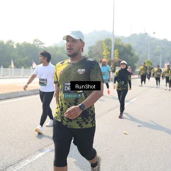 Runner Photo 6934907