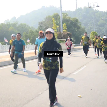 Runner Photo 6934920