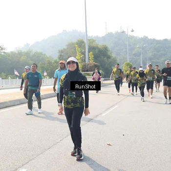 Runner Photo 6934921