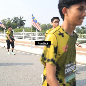 Runner Photo 6934925