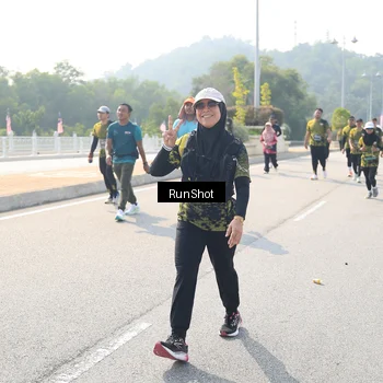 Runner Photo 6934927