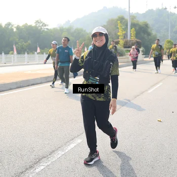 Runner Photo 6934928