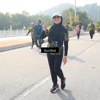 Runner Photo 6934929