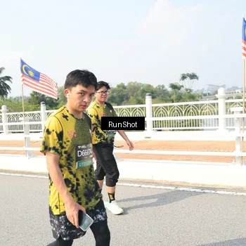 Runner Photo 6934934