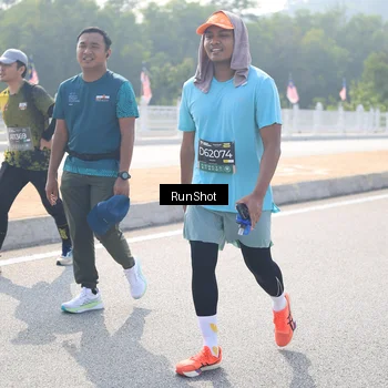 Runner Photo 6934942