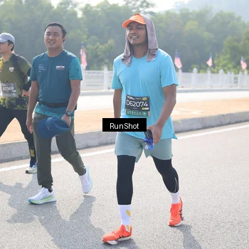 Runner Photo 6934943