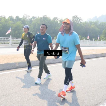 Runner Photo 6934944