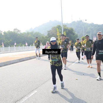 Runner Photo 6934952