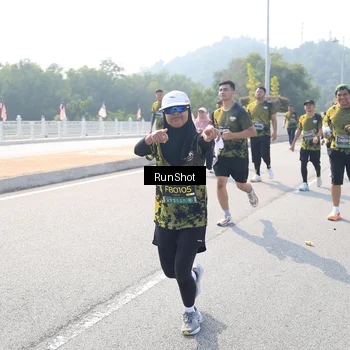 Runner Photo 6934958