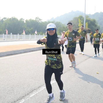 Runner Photo 6934959