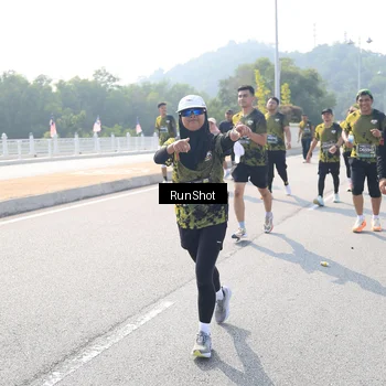 Runner Photo 6934965
