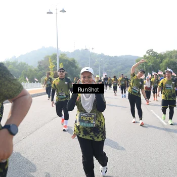 Runner Photo 6934987