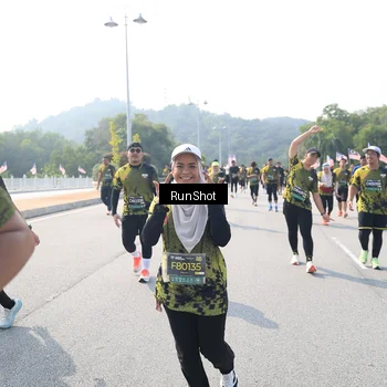 Runner Photo 6934989