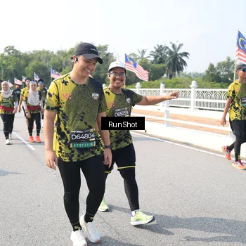 Runner Photo 6935011