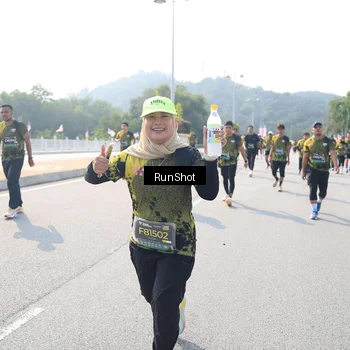 Runner Photo 6935026
