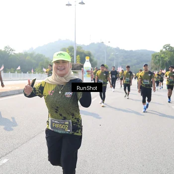 Runner Photo 6935028