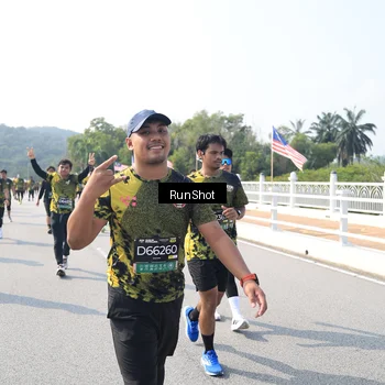 Runner Photo 6935054