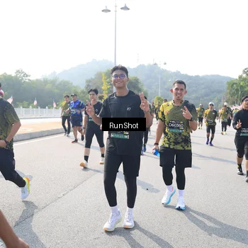 Runner Photo 6935089