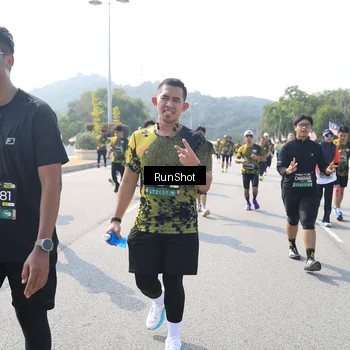 Runner Photo 6935098