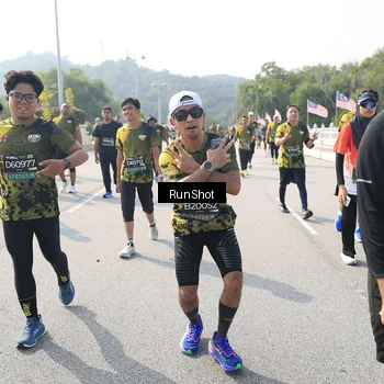 Runner Photo 6935107