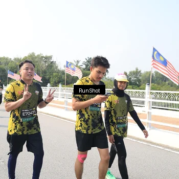 Runner Photo 6935132