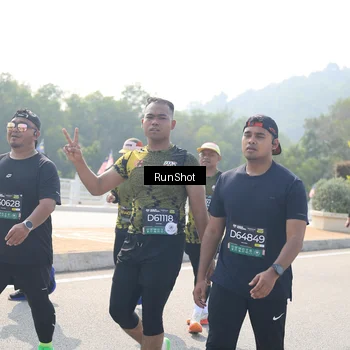 Runner Photo 6935141