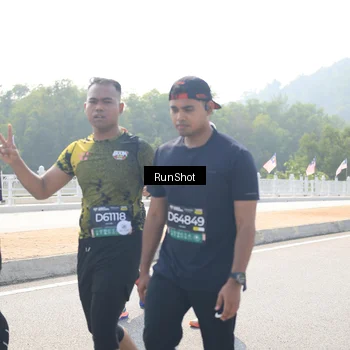 Runner Photo 6935147
