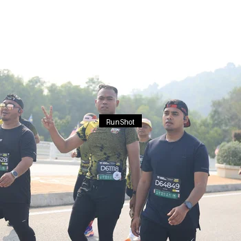 Runner Photo 6935149