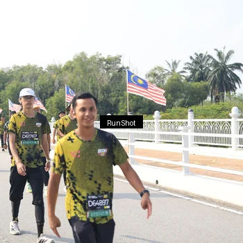 Runner Photo 6935155