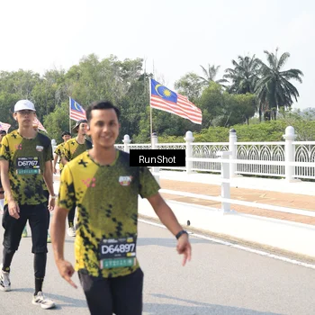 Runner Photo 6935156