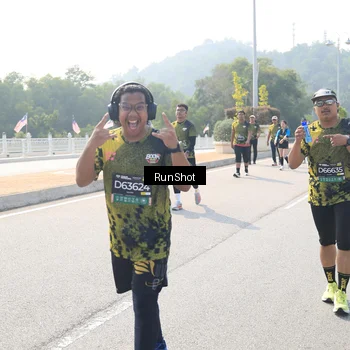 Runner Photo 6935169