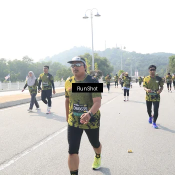 Runner Photo 6935183
