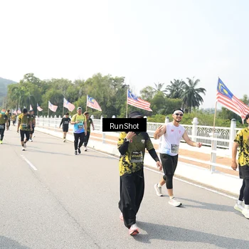 Runner Photo 6935203