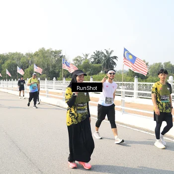 Runner Photo 6935204