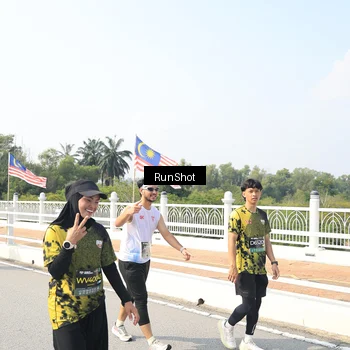 Runner Photo 6935207