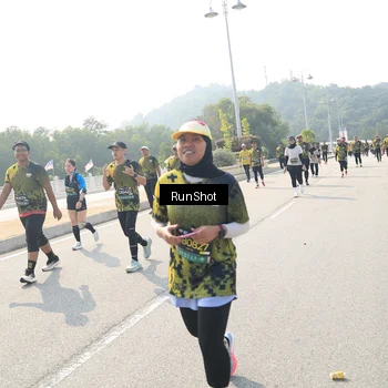 Runner Photo 6935213