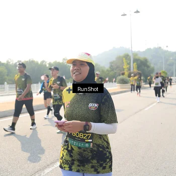 Runner Photo 6935215