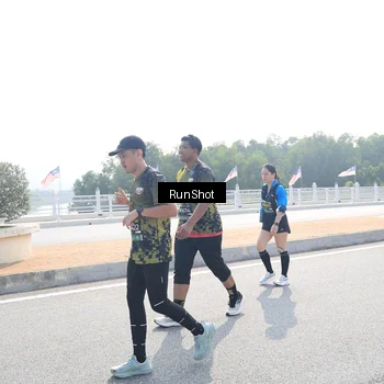 Runner Photo 6935217