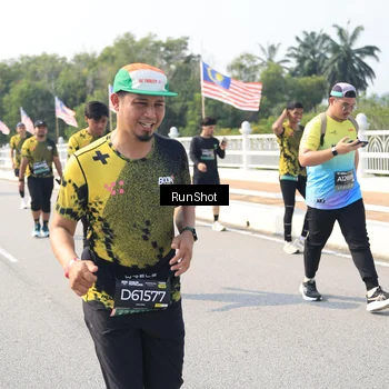 Runner Photo 6935222