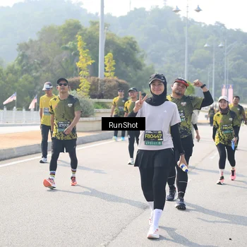 Runner Photo 6935236