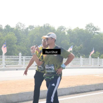 Runner Photo 6935241