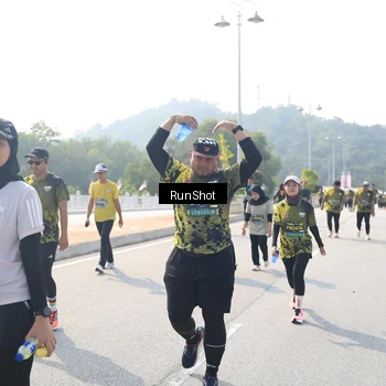Runner Photo 6935262