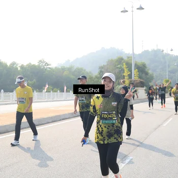 Runner Photo 6935272
