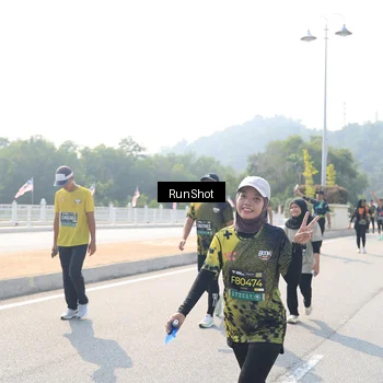 Runner Photo 6935276