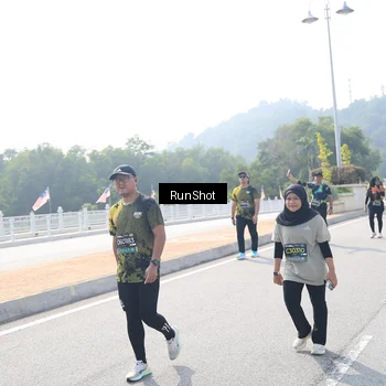 Runner Photo 6935281